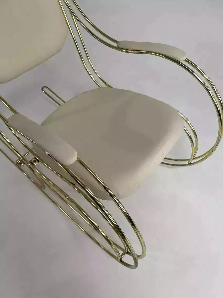 60s Rocking Chair In Brass And Ecru Faux Leather-photo-4