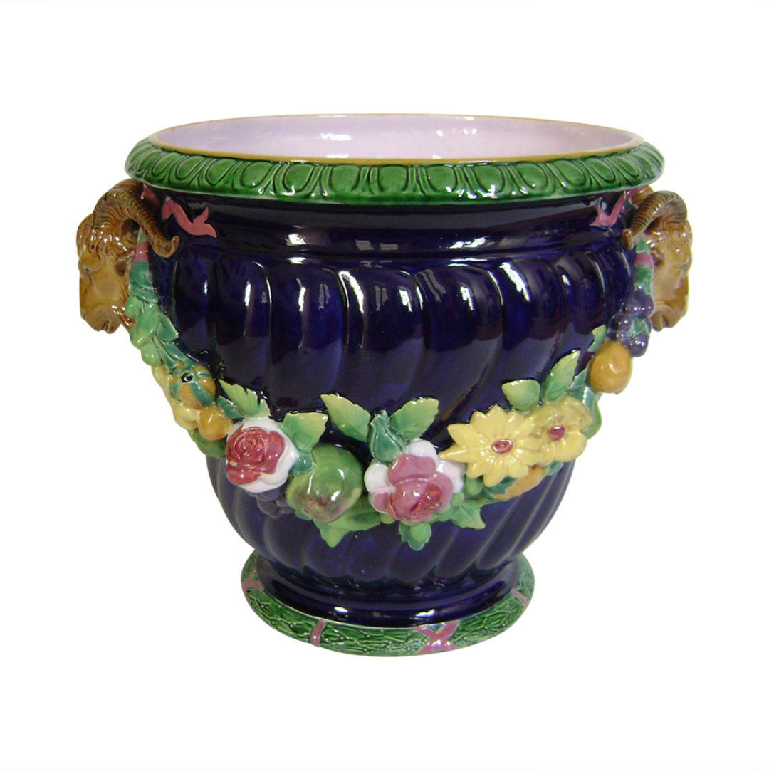 Majolica – Cache-pot En Barbotine Signé Minton (daté 1870)