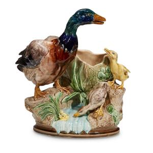 Majolica - Groupe en barbotine signé Louis Robert Carrier Belleuse (1848-1913) pour Choisy le Roi