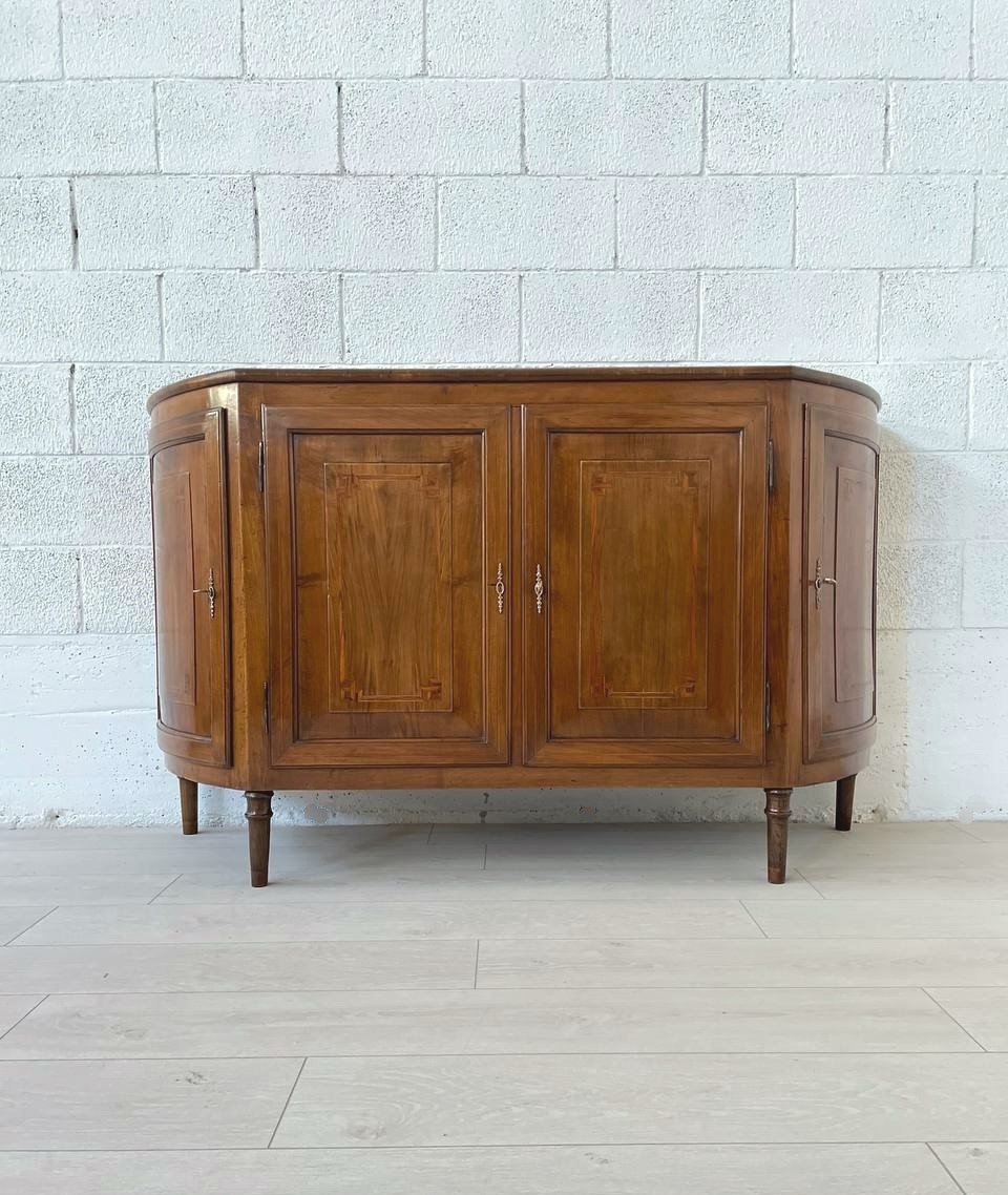 Walnut Sideboard, Piedmont, Late 18th Century.