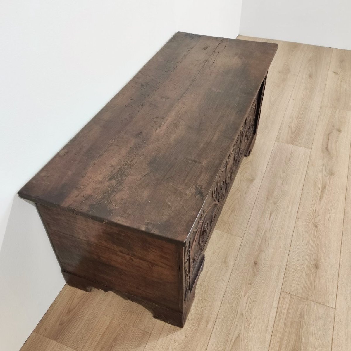 Antique Carved Wooden Chest, Early 19th Century.-photo-1