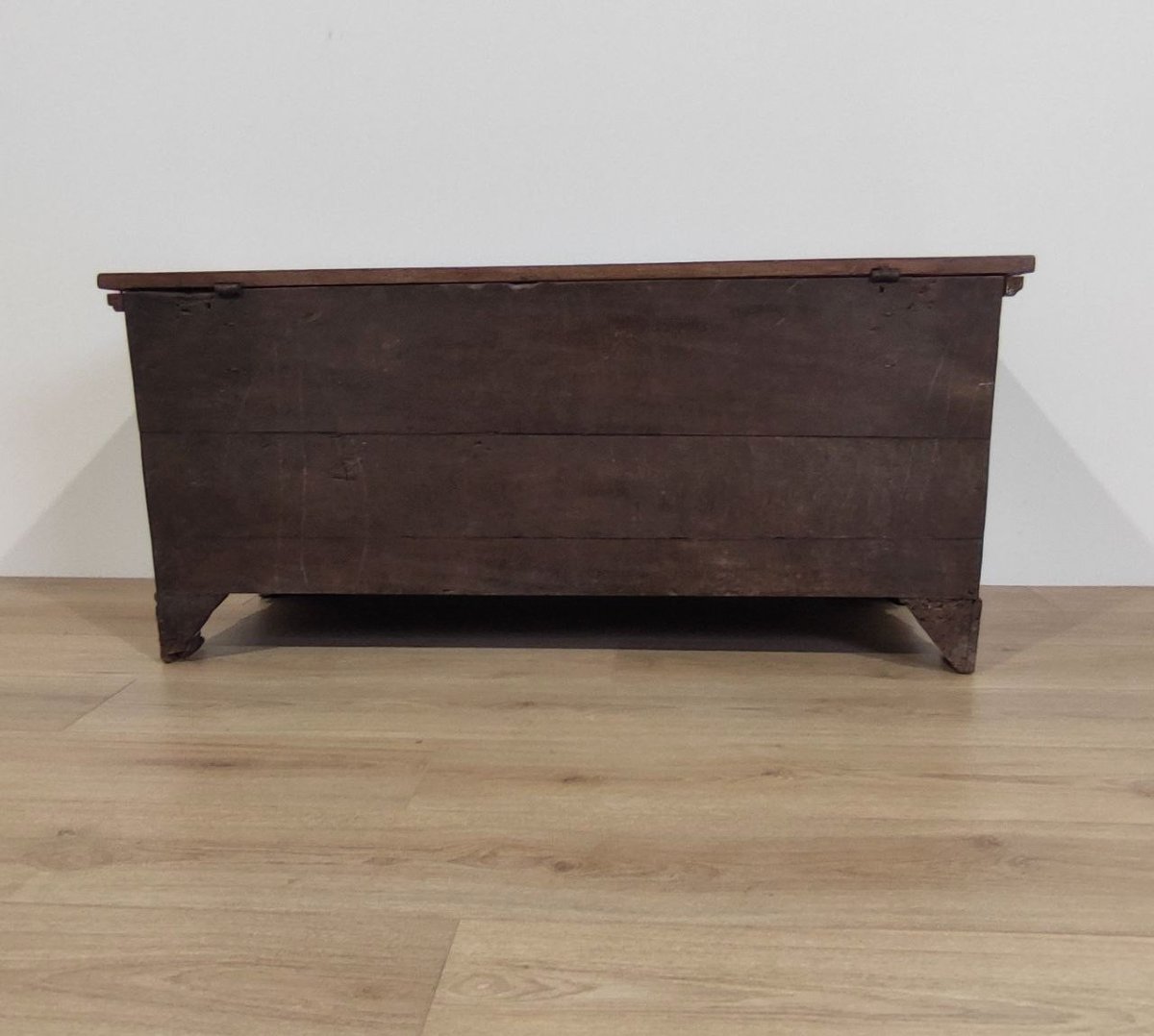 Antique Carved Wooden Chest, Early 19th Century.-photo-6