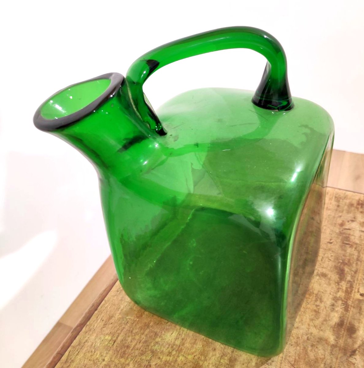Empoli Glassworks, Green Blown Glass Pourer From The 1950s-photo-3