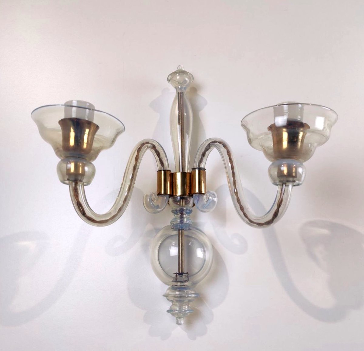 Paire d'appliques murales en verre opalin Seguso (attribué à Seguso), années 1950-photo-1