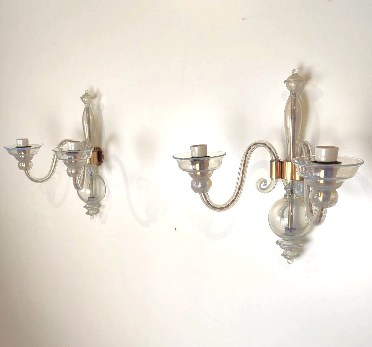 Paire d'appliques murales en verre opalin Seguso (attribué à Seguso), années 1950