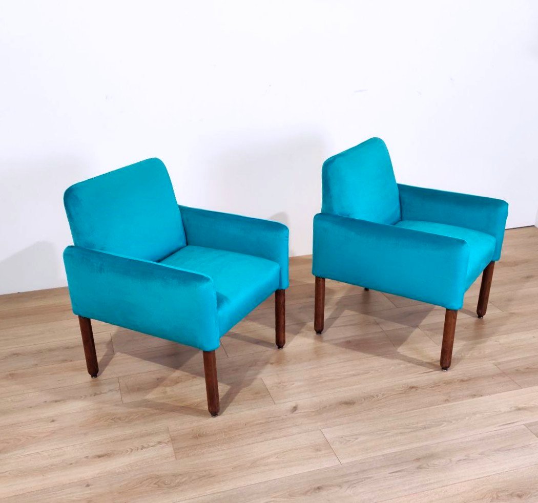 Paire de fauteuils Cassina, modèle 896 de Vico Magistretti, en velours bleu turquoise-photo-3