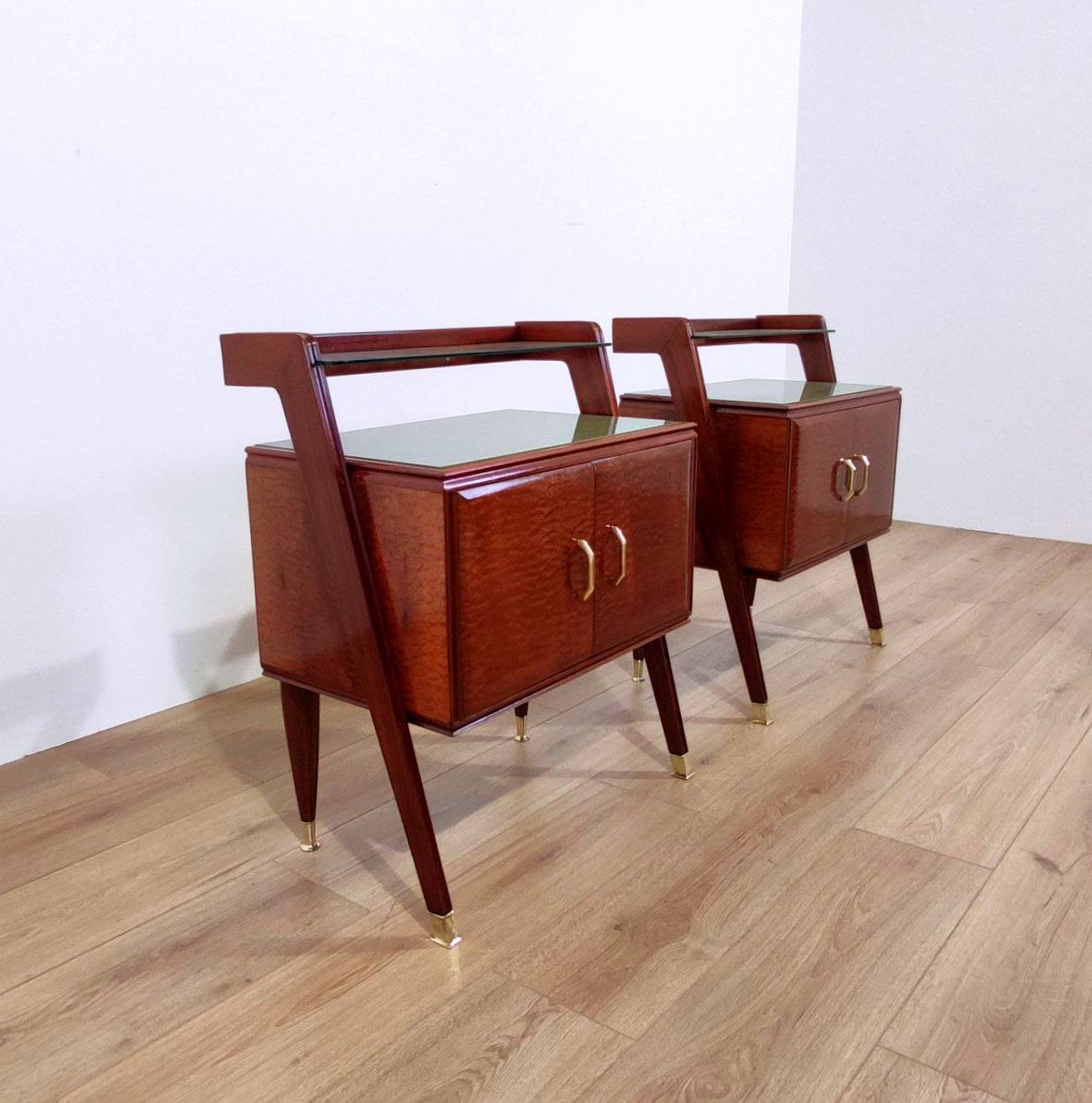 Pair Of Mahogany, Brass, And Glass Bedside Tables, Italy, 1950s-photo-2