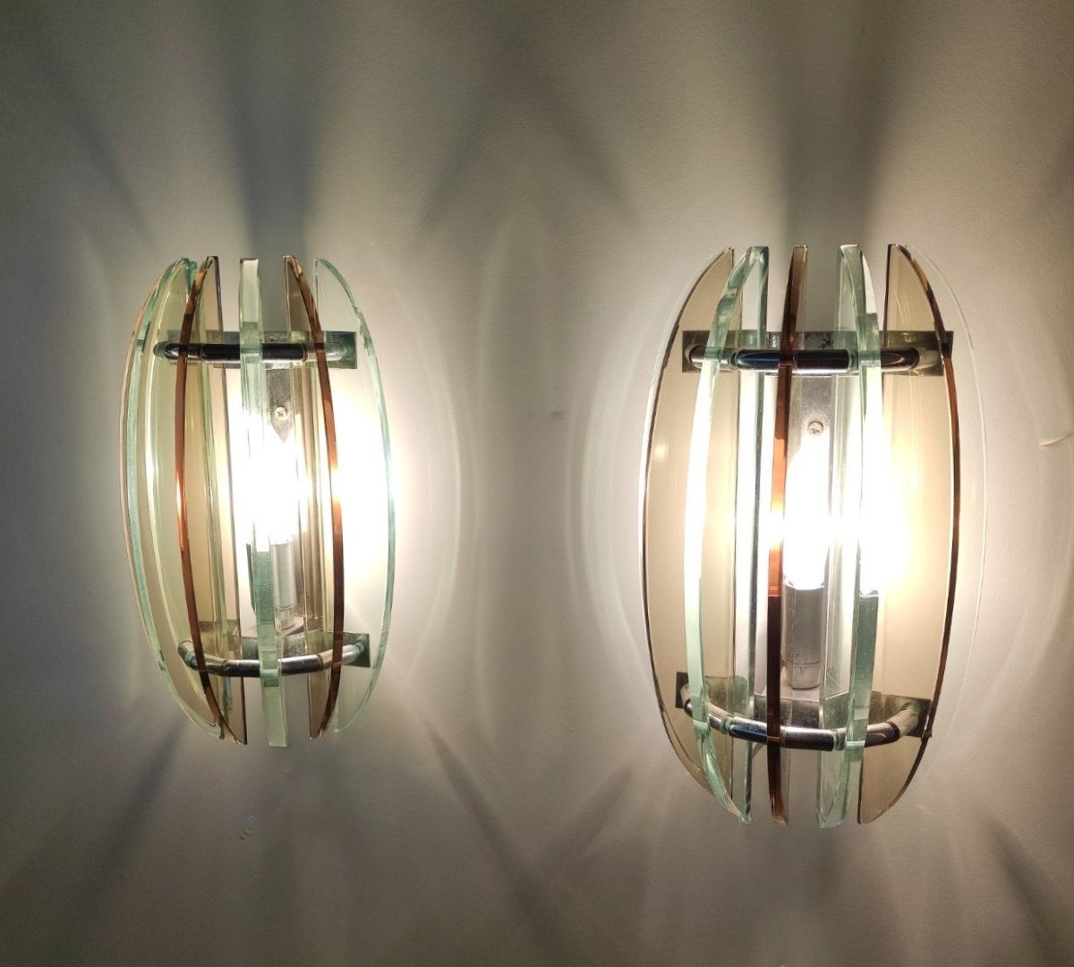 Veca Pair Of Glass Wall Lamps, Italy, 1970s-photo-1
