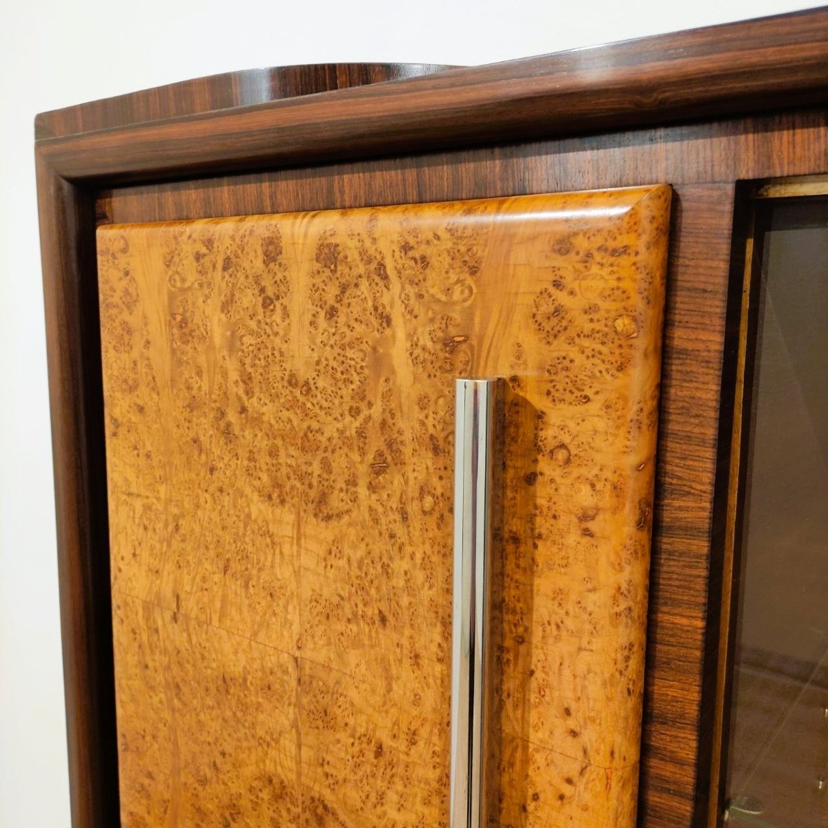 Buffet haut rationaliste en bois et verre, années 1940/1950-photo-2