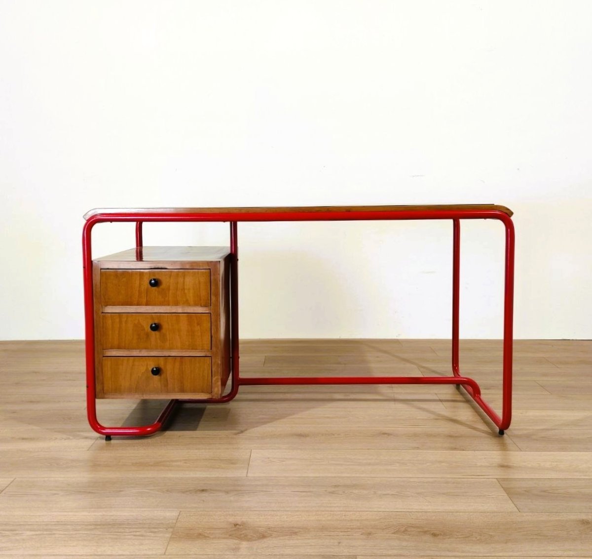 Bureau de style Bauhaus en métal tubulaire rouge, bois et verre, années 1950-photo-2