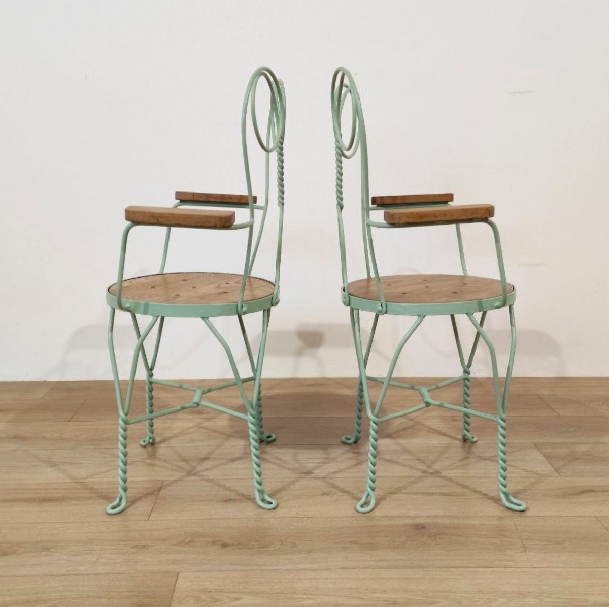 Ensemble de jardin « MONDO », table et 4 chaises en fer et bois-photo-4