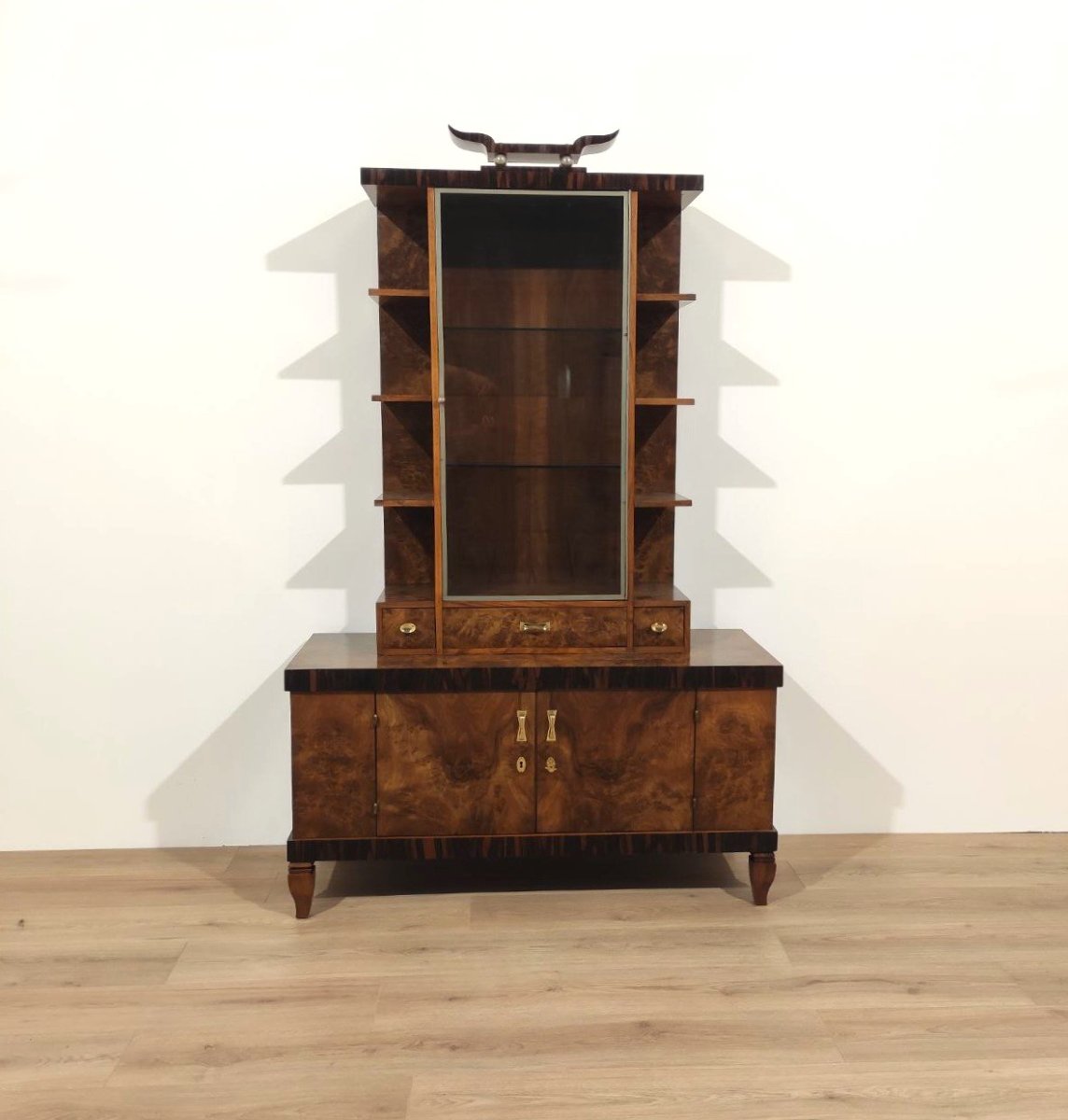 Italian Design Display Cabinet, 1940s/1950s