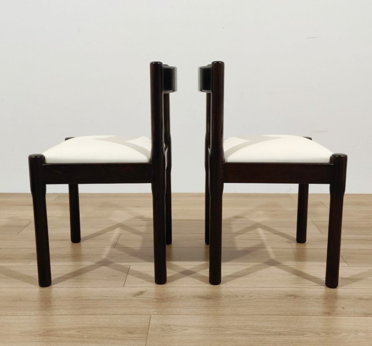 Set Of 4 Cassina Chairs By Vico Magistretti, 1960s-photo-4