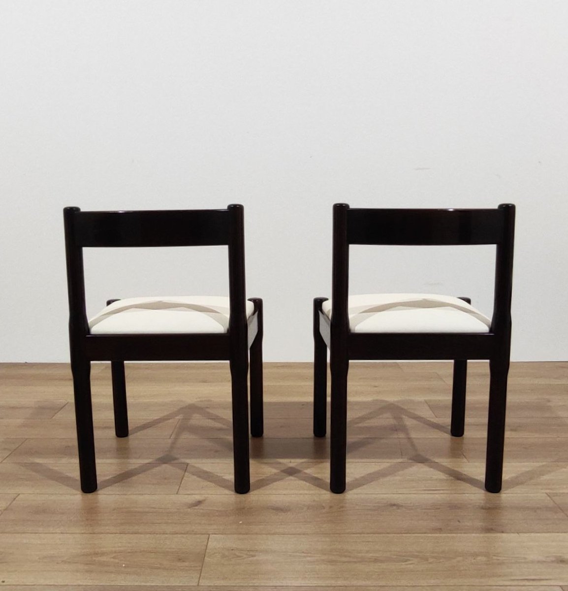 Set Of 4 Cassina Chairs By Vico Magistretti, 1960s-photo-2