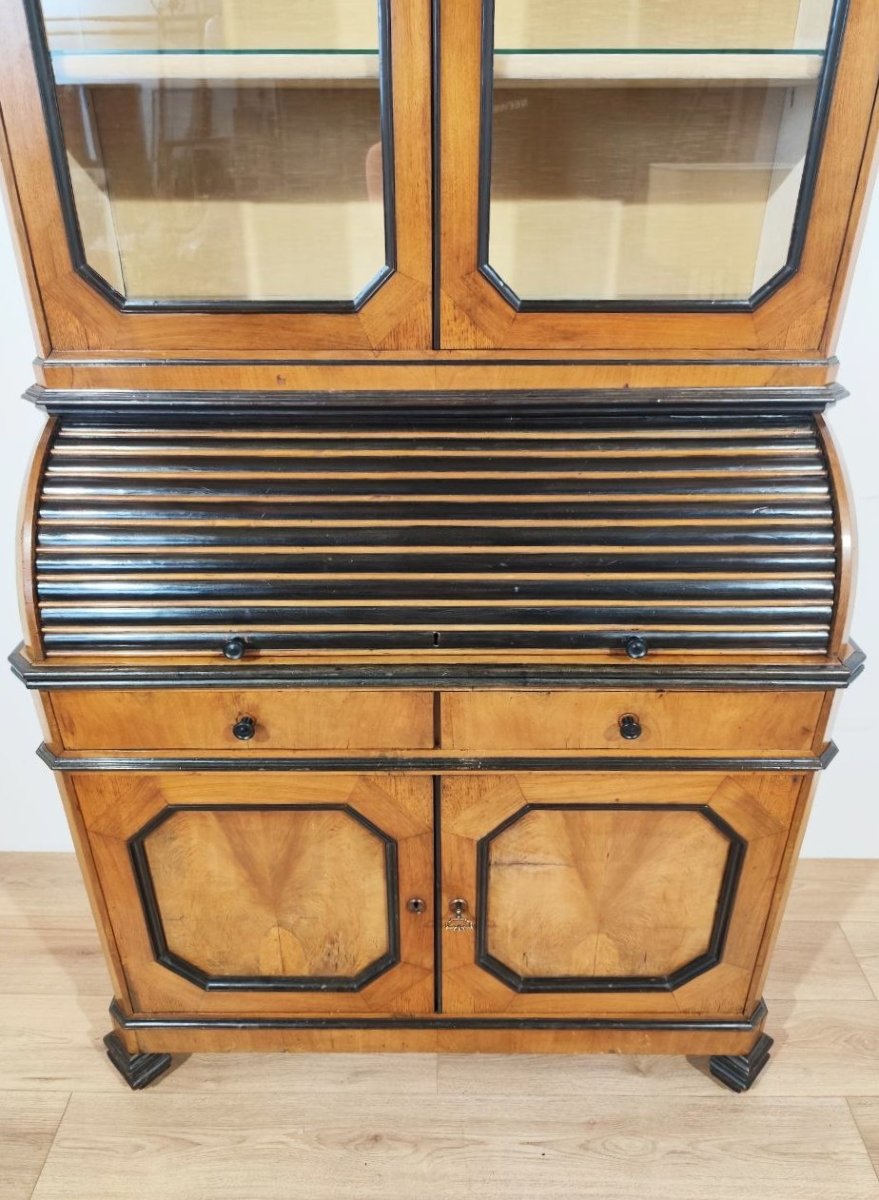 Walnut Trumeau With Roller And Pull-out Top, Lombardy, 19th Century-photo-1