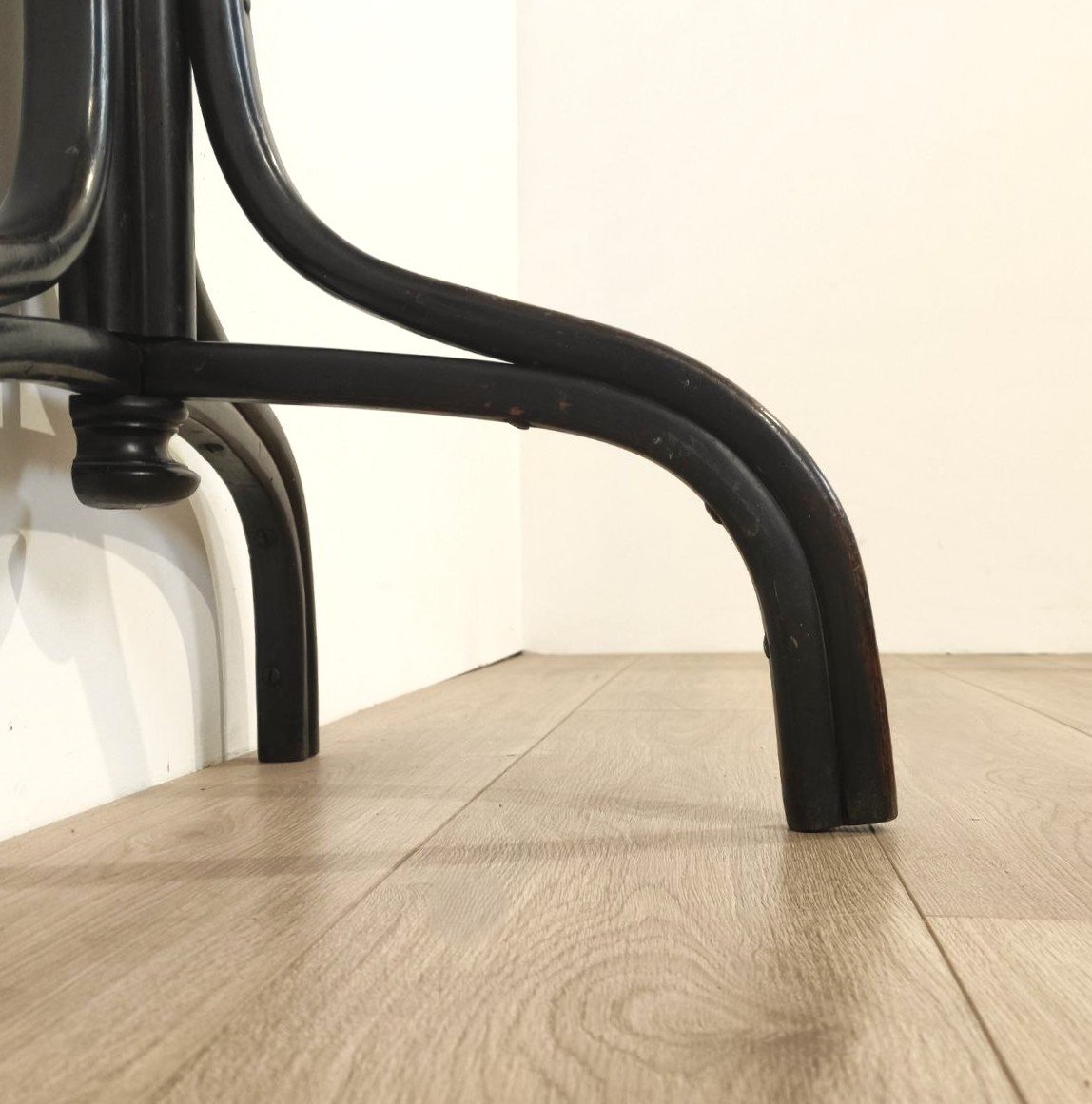 Thonet, Coat Rack And Umbrella Stand In Curved Wood, Ca. 1890-photo-6