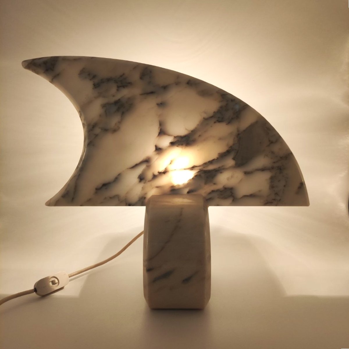White And Pink Marble Table Lamp, Italy, 1960s-photo-1