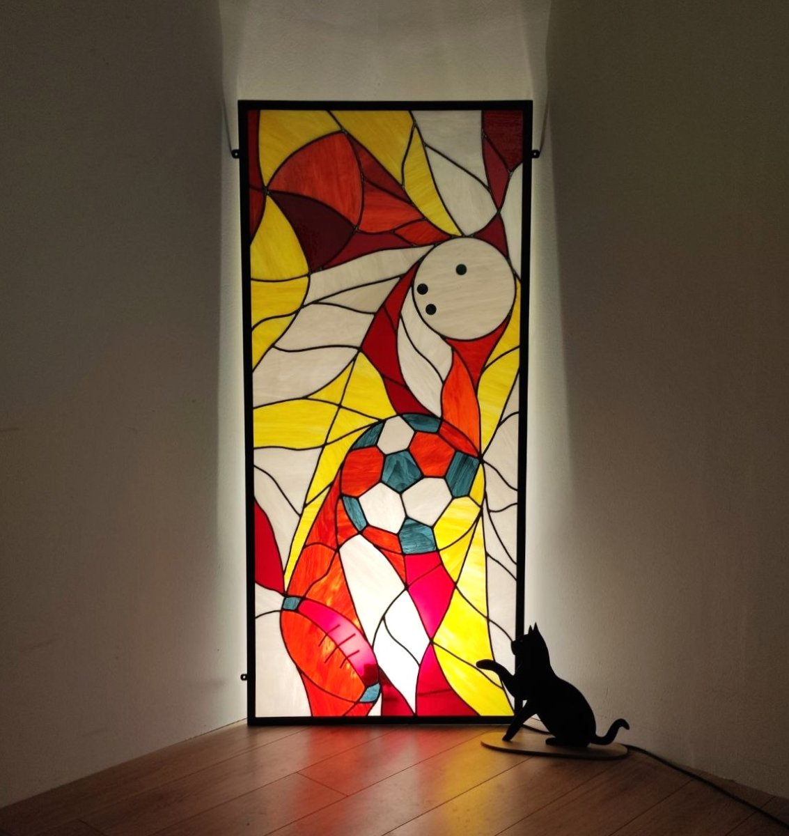 Paire de vitraux artistiques à thème sportif, XXe siècle.-photo-2