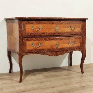 18th Century Italian Chest Of Drawers Veneered With Fine Woods