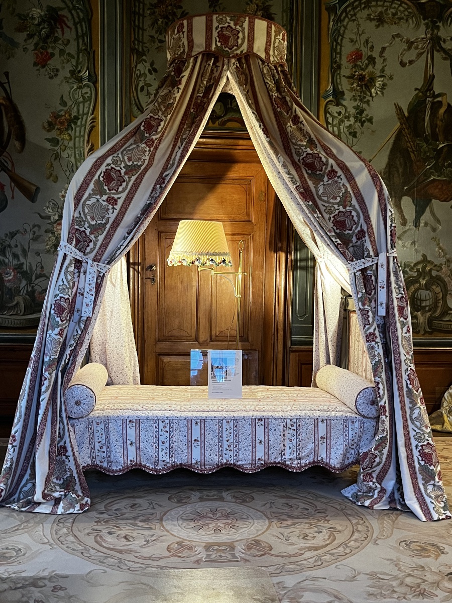 Directoire-period Polish-style Bed