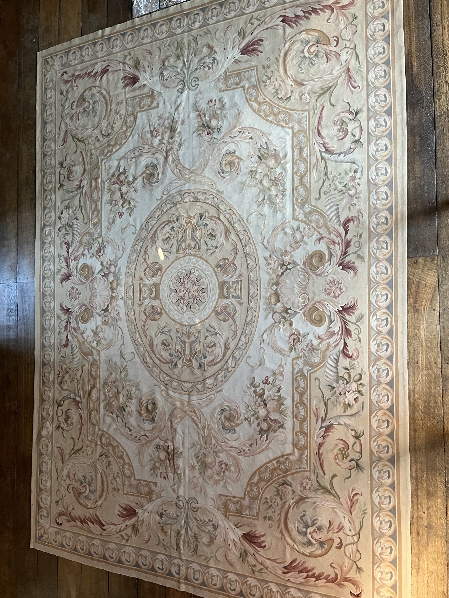 Aubusson-style Rug In The 18th-century Style  300 X 433-photo-4