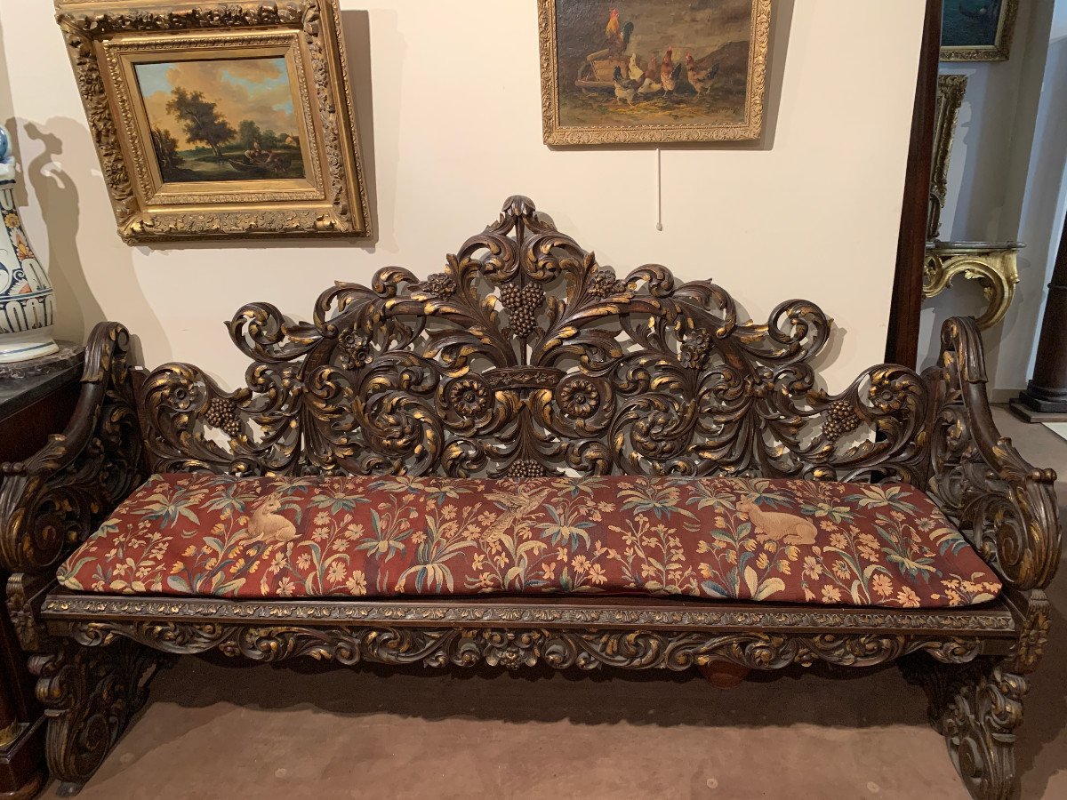 Banquette Bois Et Or Tres Décorative