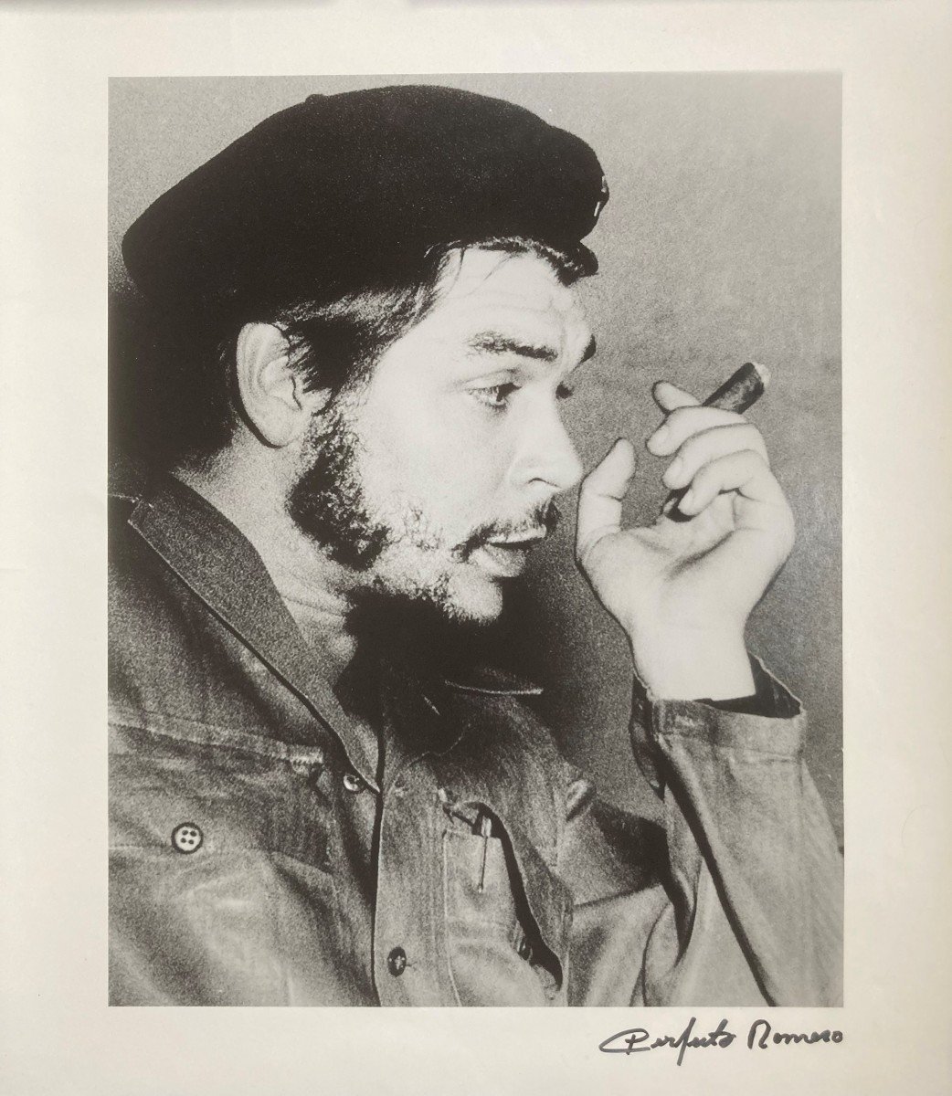 Che Guevara – Signed Photo