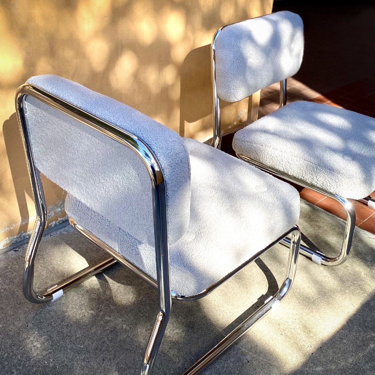 Pair Of Mid Century Armchairs / Low Chairs In Bouclette Fabric-photo-4