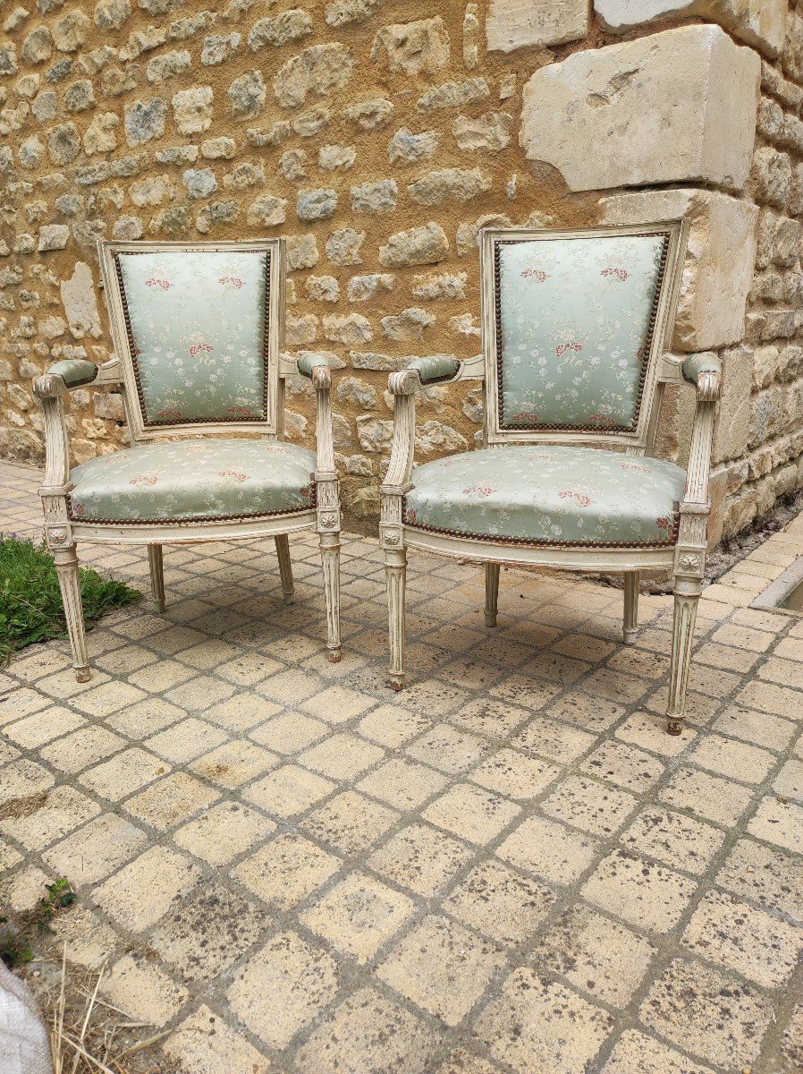 Paire De Fauteuils Louis XVI -photo-2