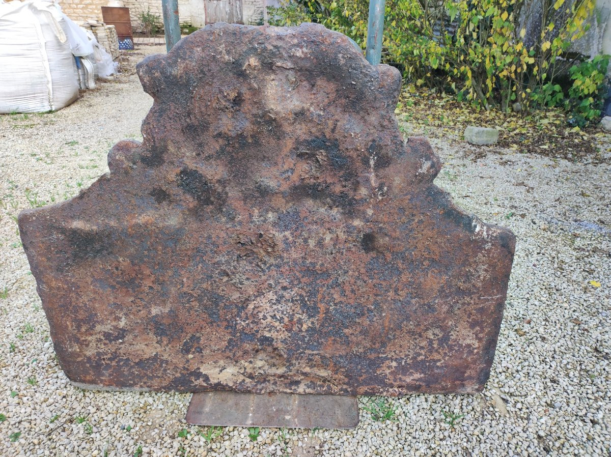 Plaque de cheminée XVIIe Siècle -photo-3