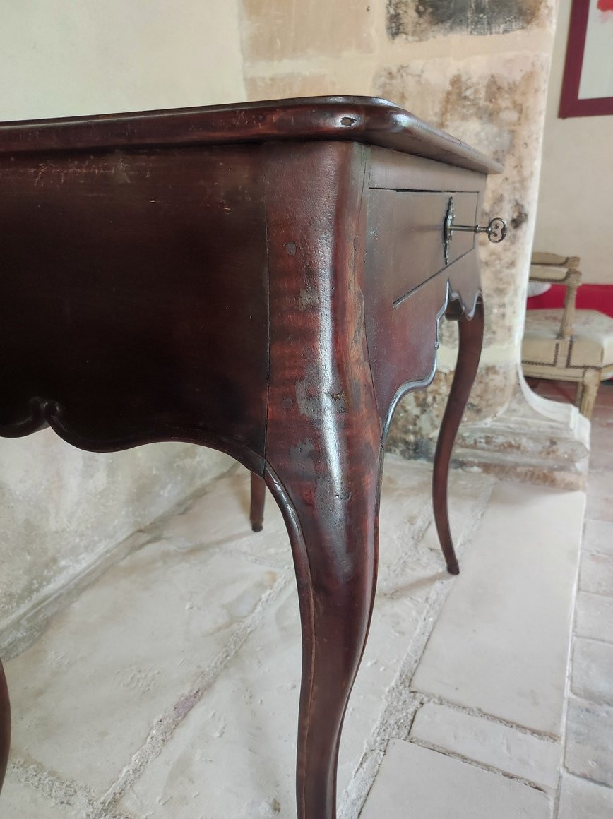 Table From The 18th Century-photo-3