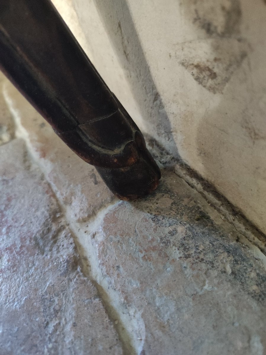 Table From The 18th Century-photo-4