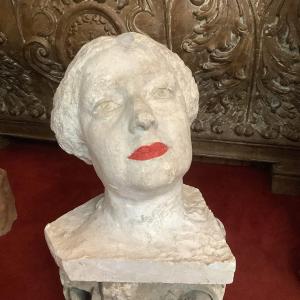 Workshop Plaster - Woman's Head With Painted Lips