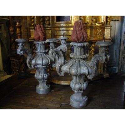 Pair Of Large 17th Century Fire Pots