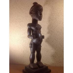 Luluwa Warrior From Zaire