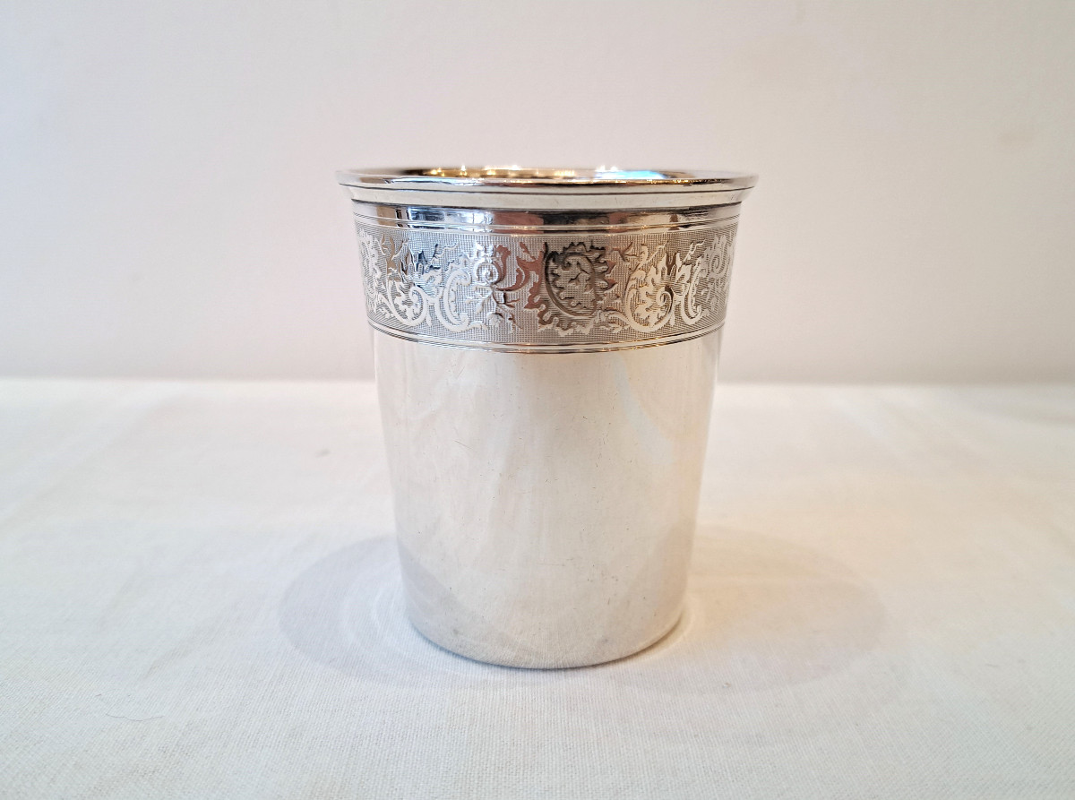 Timbale en argent massif fin XIXème