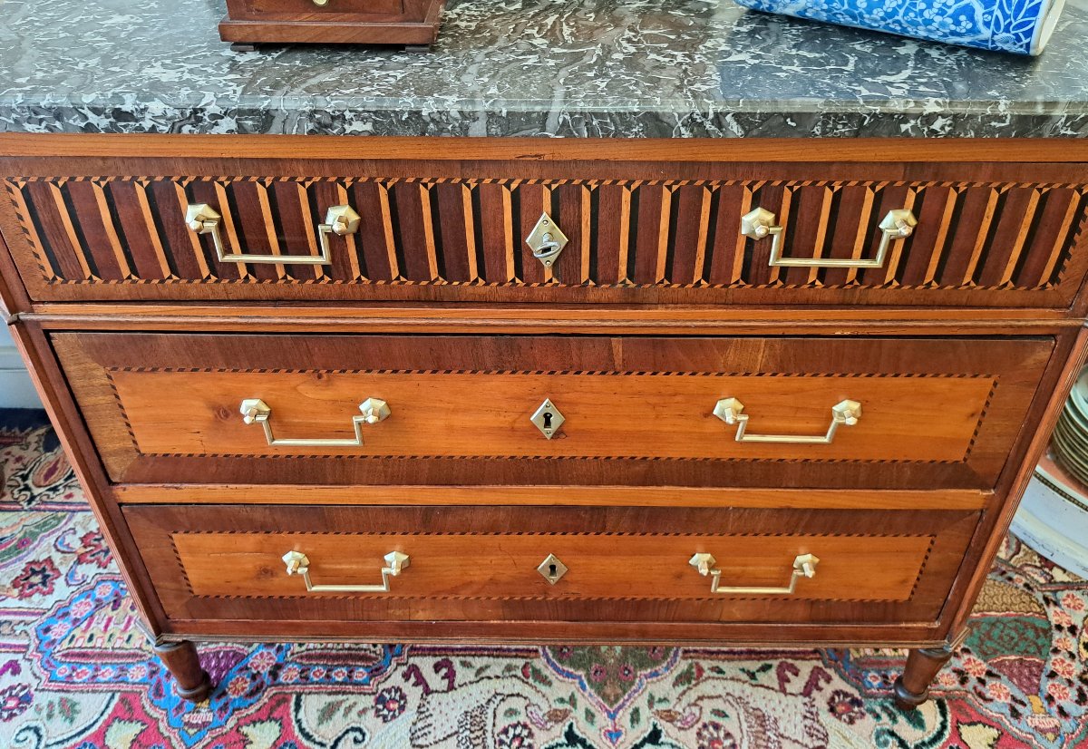 Louis XVI Marquetry Chest Of Drawers-photo-4