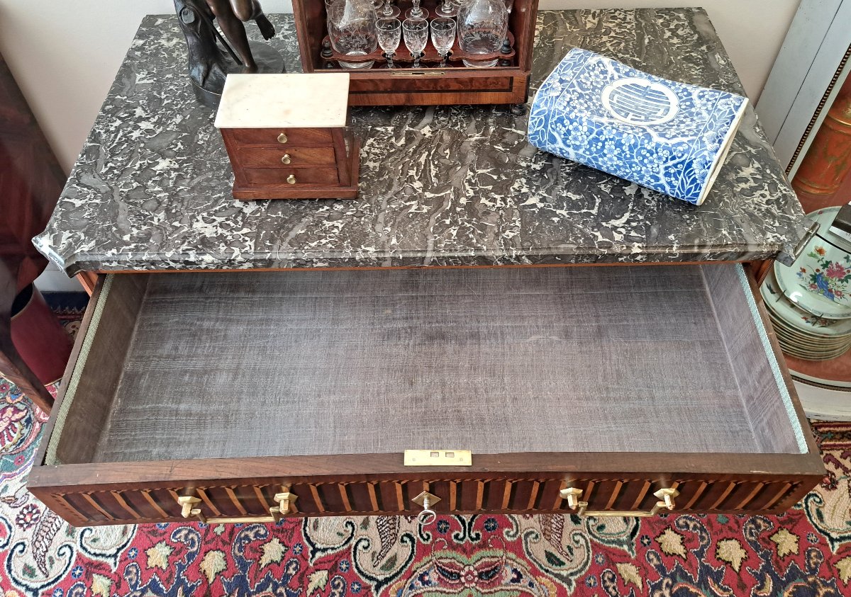 Louis XVI Marquetry Chest Of Drawers-photo-2