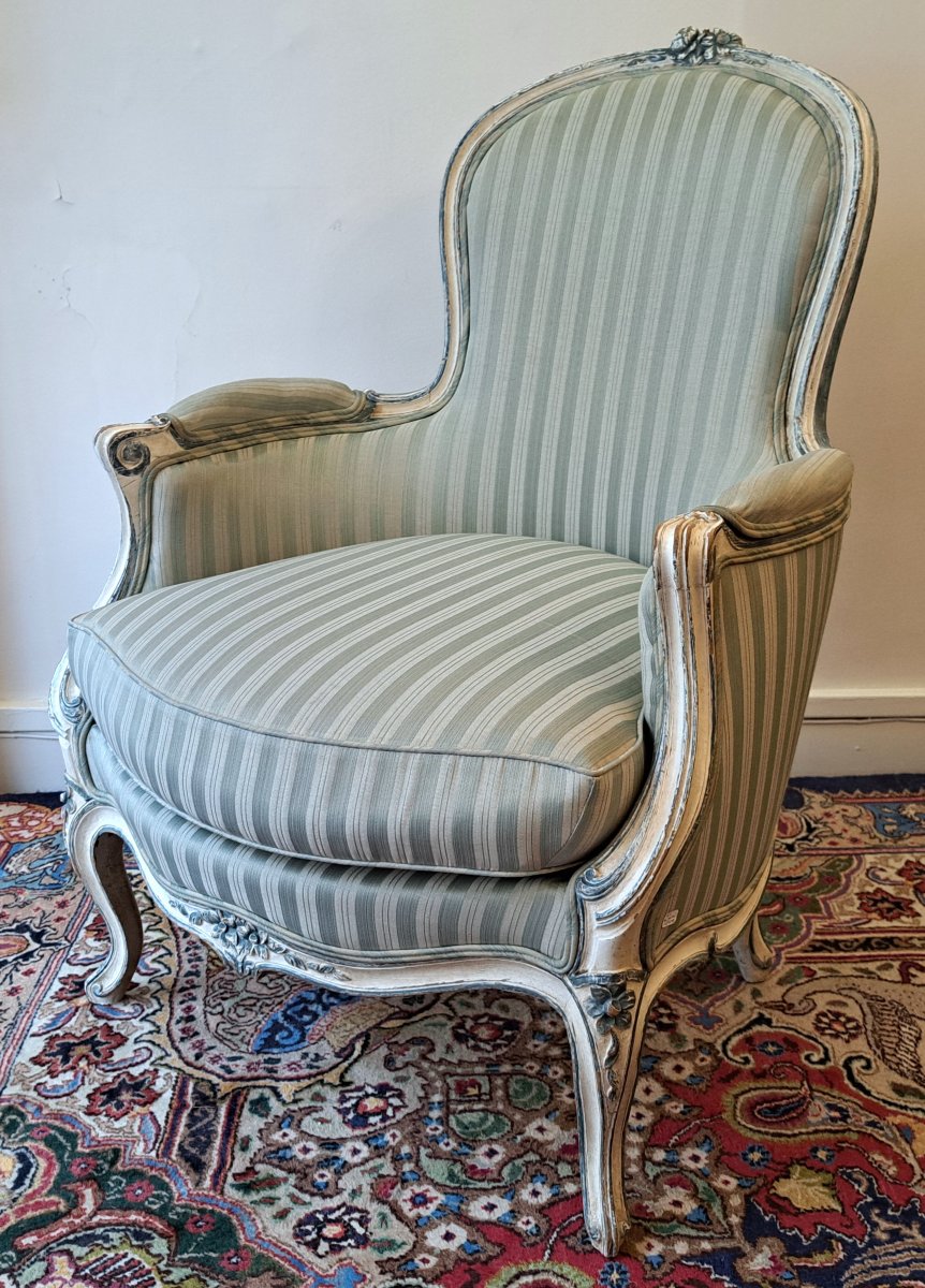 Paire de Bergères en bois peint de style Louis XV-photo-7