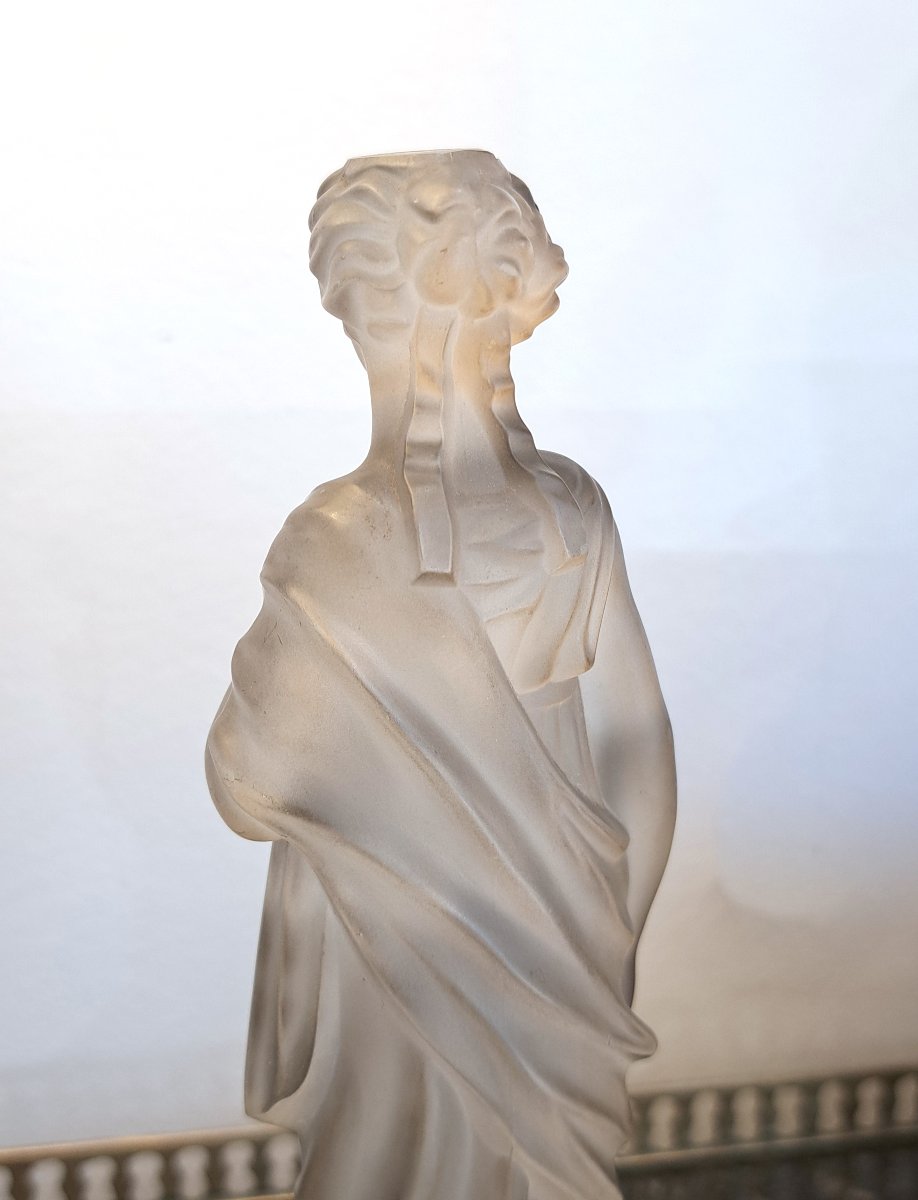 Baccarat – Statuette d’une femme à l’antique-photo-2