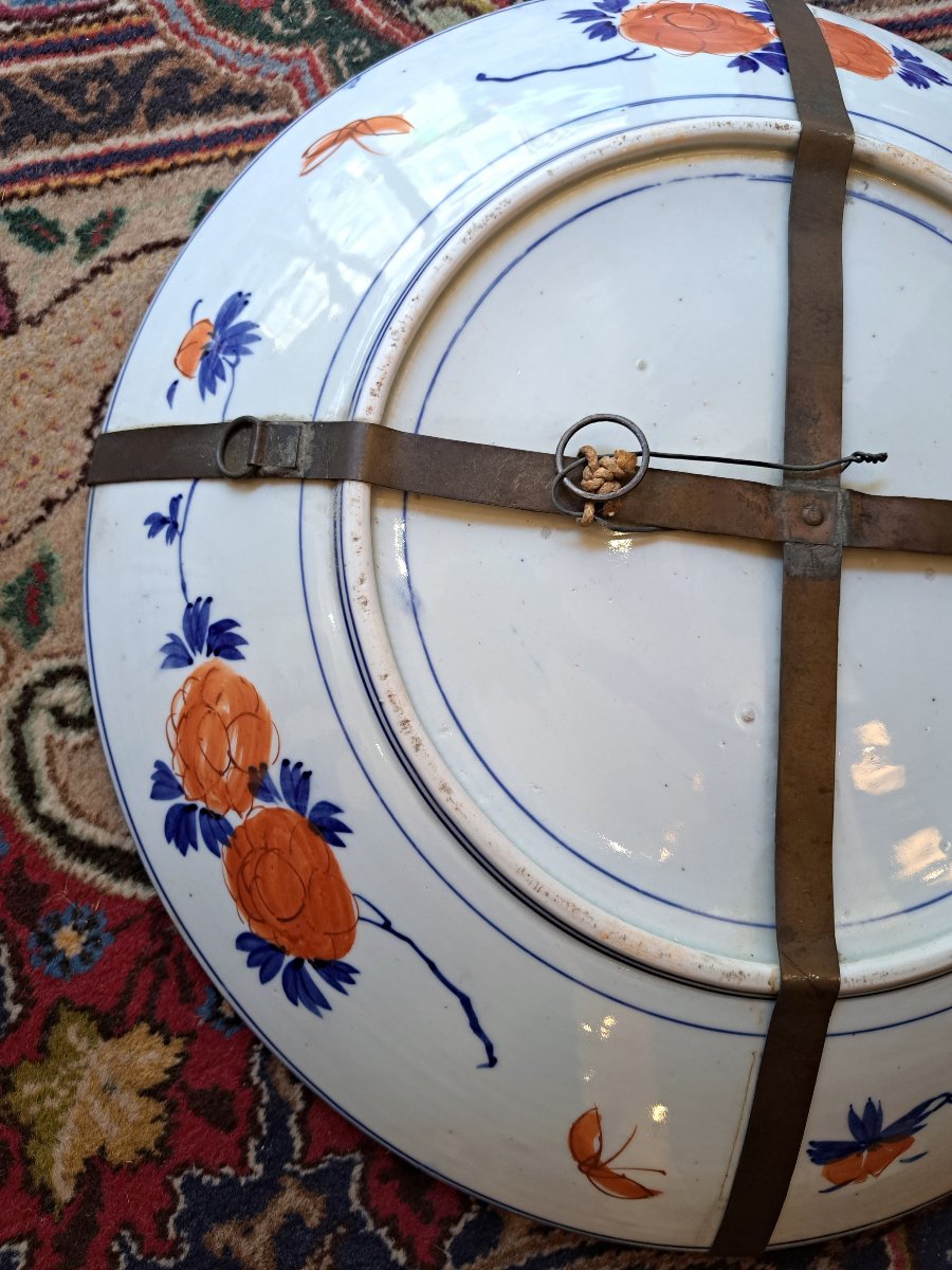 Large Imari Porcelain Dish, Japan, 19th Century; Diameter 50 Cm-photo-4