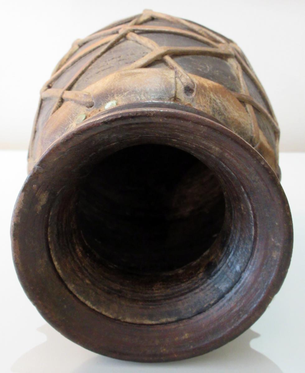 Guinea Pot Wood And Leather -photo-2