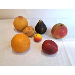 Série de 7 fruits en marbre peint