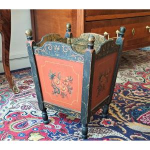 Napoleon III Painted Wood Planter