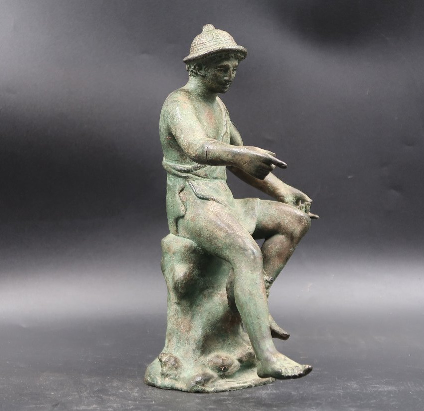 Large Bronze Sculpture Of A Neapolitan Fisherman On A Boat-photo-3