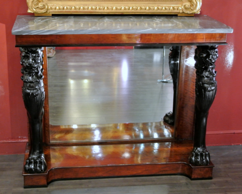 Console d'époque Restauration