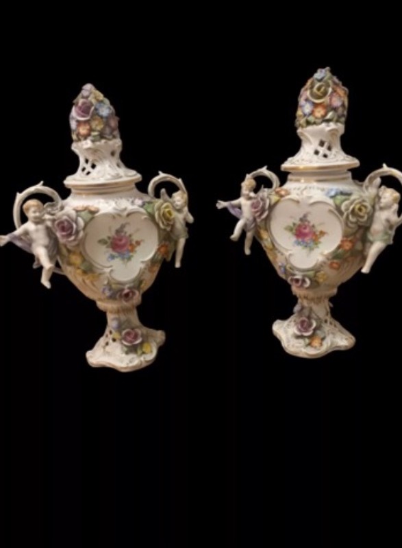 Couple De Vases Porcelaine Capodimonte 