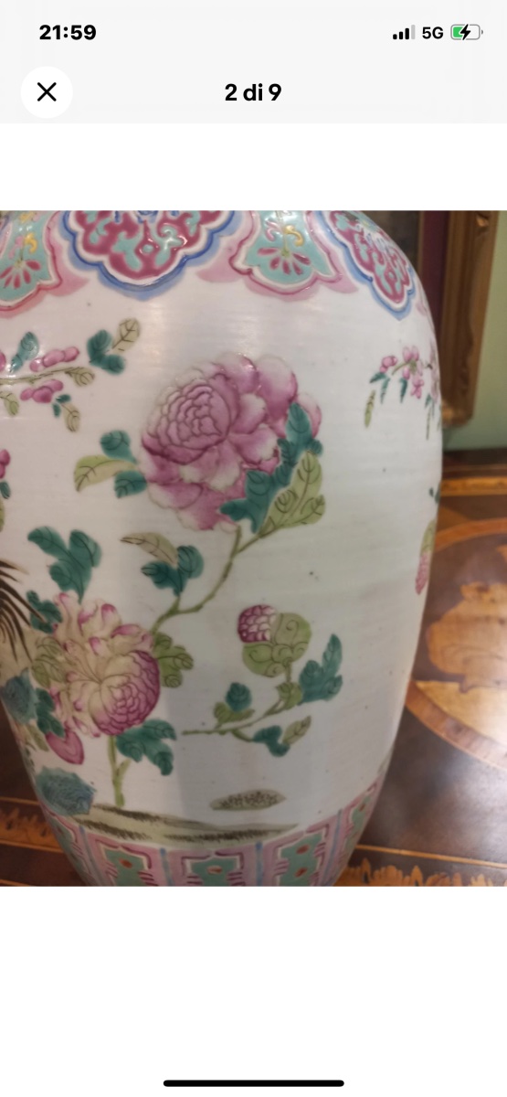 Chinese Vase Early  1900s Green Family-photo-2