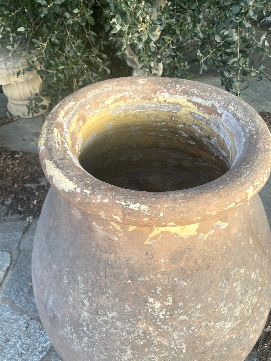 19th-century Jar Without Spindle Marks-photo-2