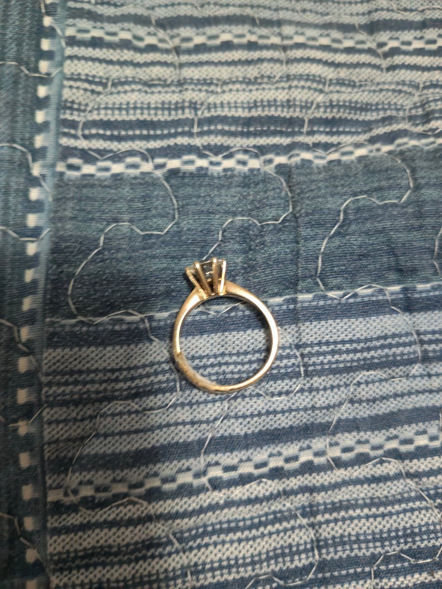 1-carat White Gold Diamond Ring-photo-2